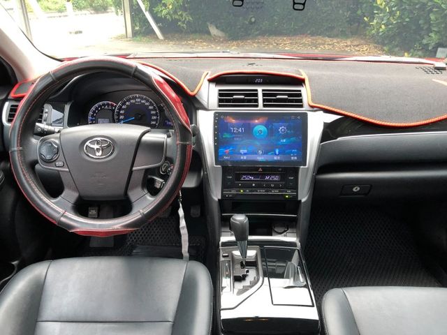 Toyota  Camry  第3張相片