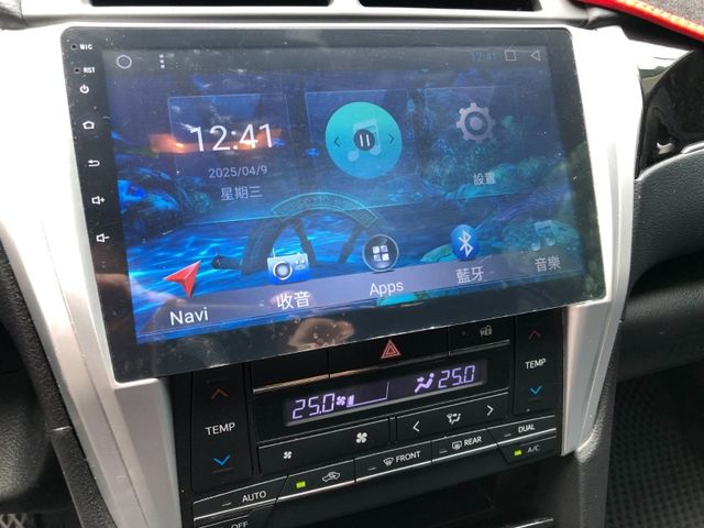 Toyota  Camry  第5張相片