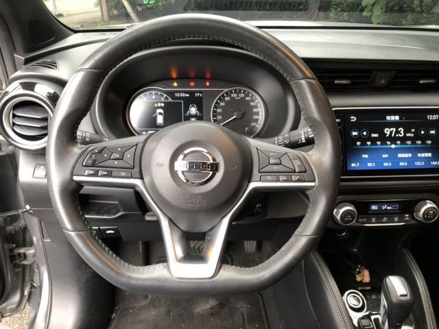 Nissan  Kicks  第3張相片
