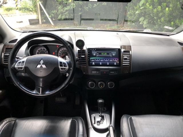 Mitsubishi  Outlander  第2張相片