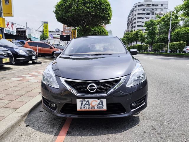 Nissan  Tiida  第3張相片