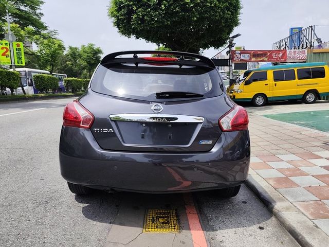 Nissan  Tiida  第9張相片