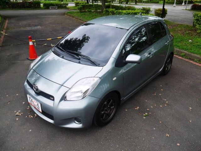 Toyota  Yaris  第4張相片