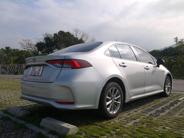 Toyota  Altis  第5張相片