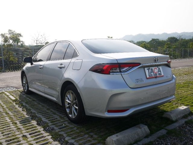 Toyota  Altis  第7張相片