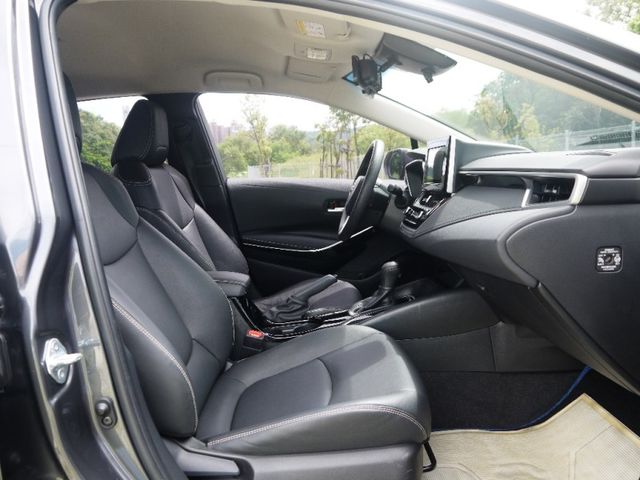 Toyota  Altis  第13張相片
