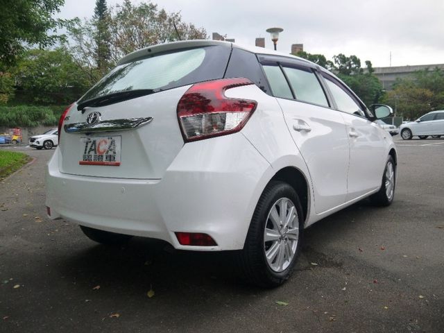 Toyota  Yaris  第5張相片