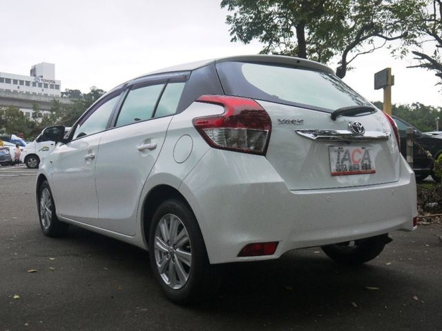Toyota  Yaris  第6張相片