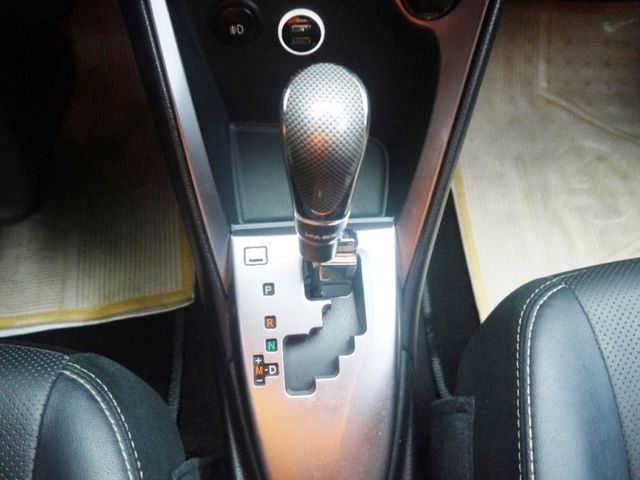 Toyota  Yaris  第15張相片