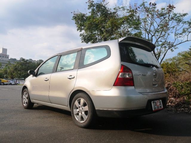 Nissan  Grand Livina  第5張相片