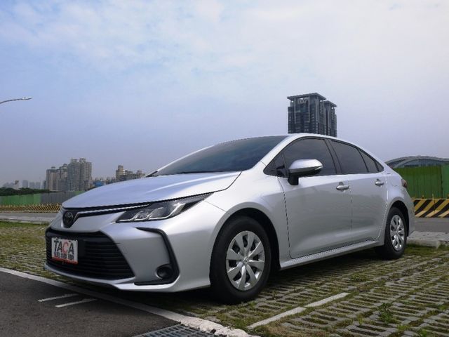 Toyota  Altis  第1張相片