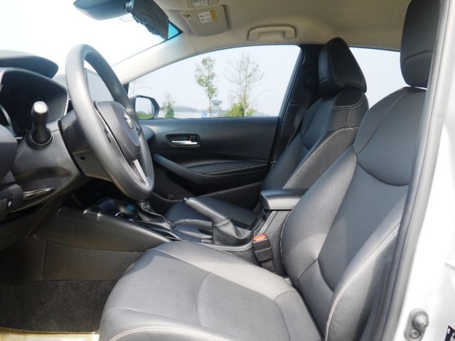 Toyota  Altis  第11張相片