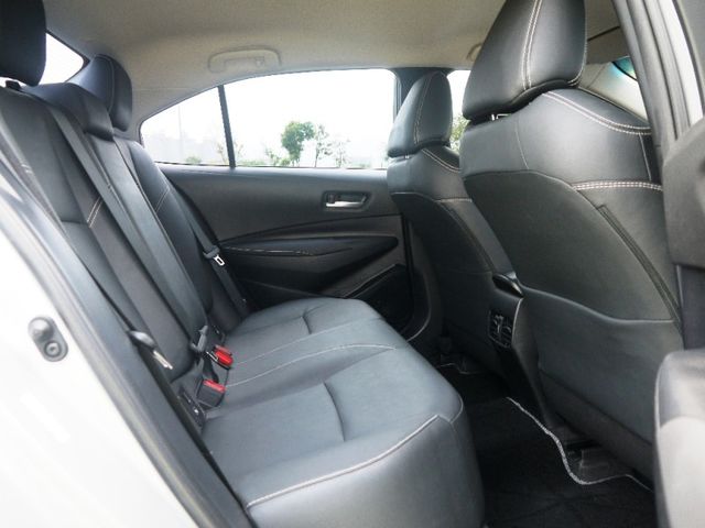 Toyota  Altis  第14張相片