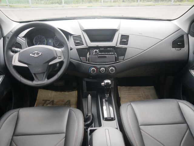 Mitsubishi  Zinger  第10張相片