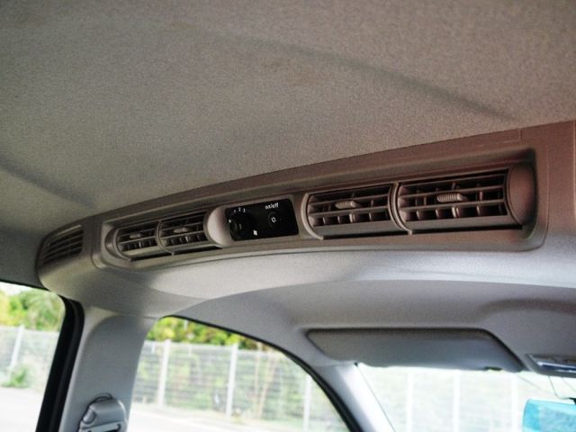 Mitsubishi  Zinger  第15張相片