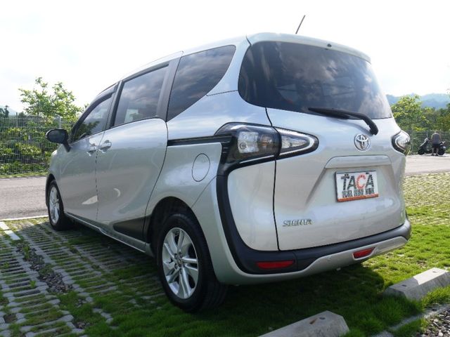 Toyota  SIENTA  第6張相片