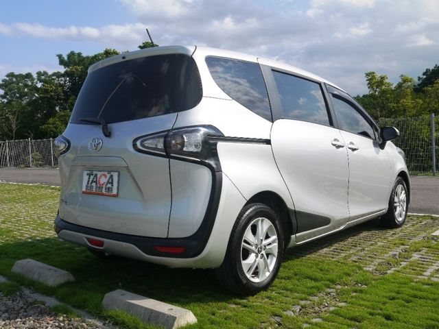 Toyota  SIENTA  第7張相片