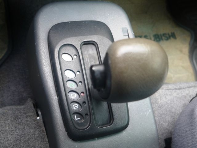 Mitsubishi  Veryca  第15張相片