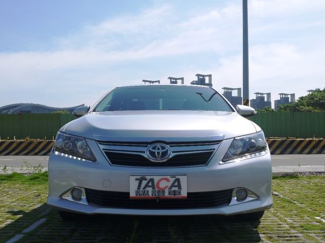 Toyota  Camry  第2張相片