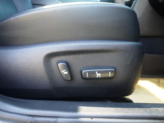 Toyota  Camry  第18張相片