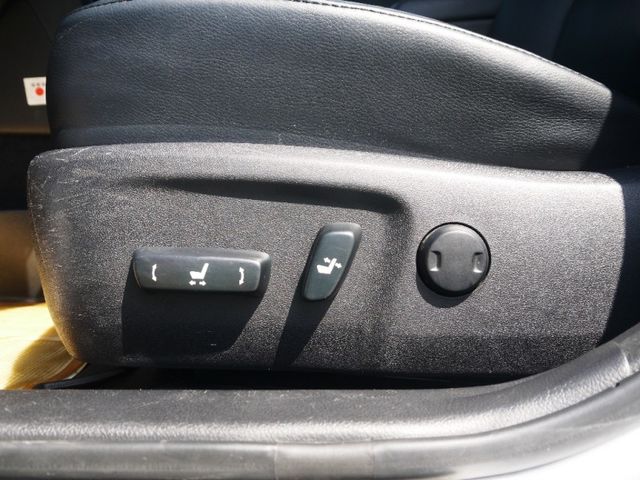 Toyota  Camry  第22張相片
