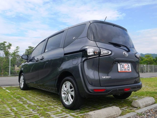 Toyota  SIENTA 正2021年 小  第7張相片