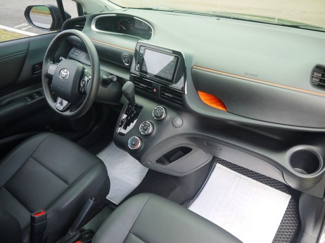 Toyota  SIENTA 正2021年 小  第14張相片