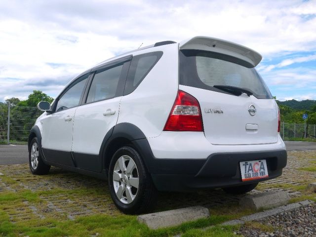 Nissan  Livina  第6張相片