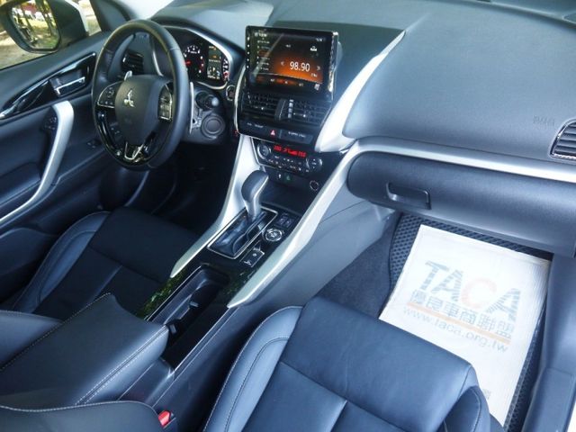 Mitsubishi  Eclipse Cross  第13張相片