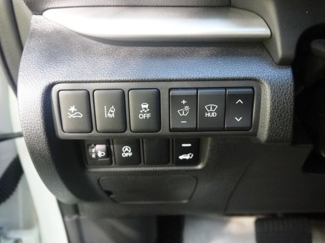 Mitsubishi  Eclipse Cross  第22張相片