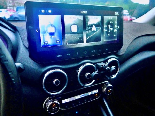 Nissan  Sentra  第17張相片