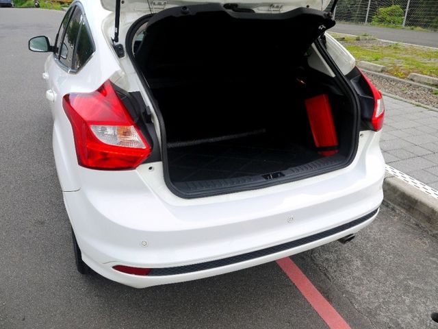 Ford/福特  Focus  第9張相片