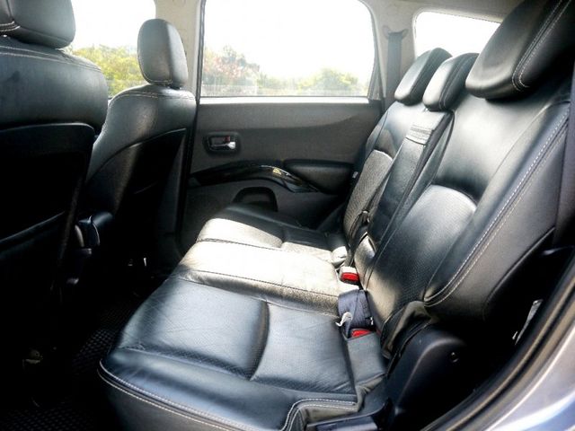 Mitsubishi  Outlander  第12張相片