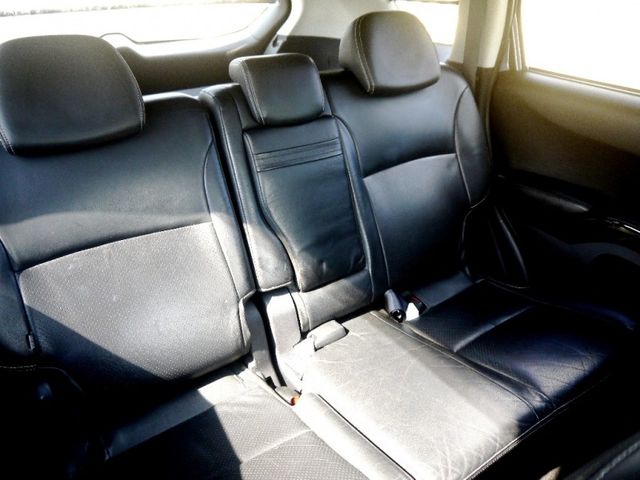 Mitsubishi  Outlander  第14張相片
