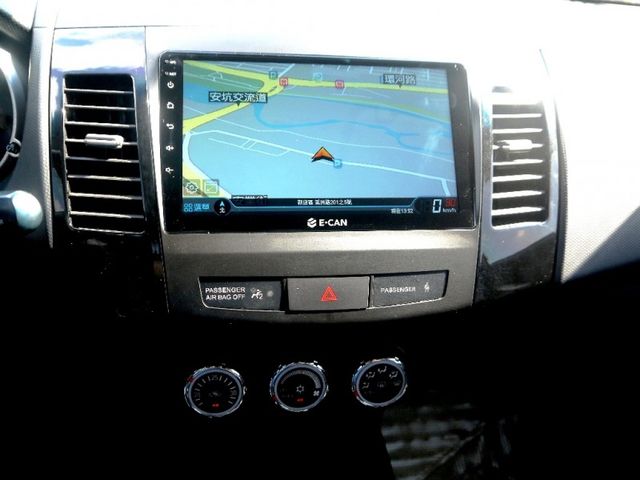 Mitsubishi  Outlander  第20張相片