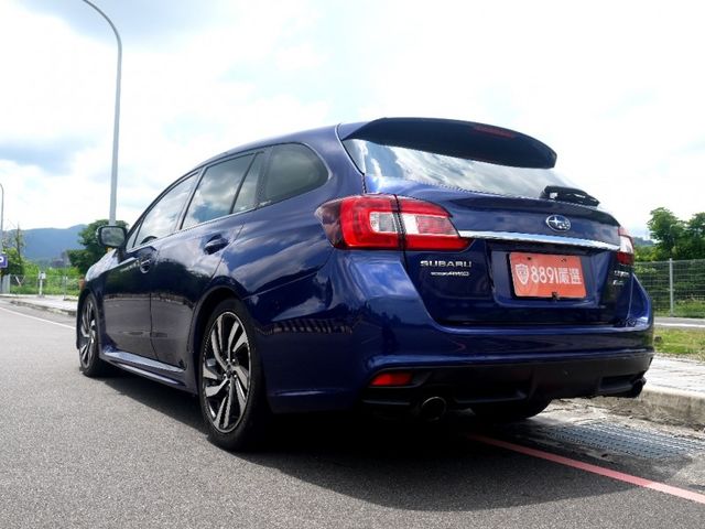 Subaru  Levorg 搭載 2.0 渦輪引擎 .操控、動力、低  第6張相片