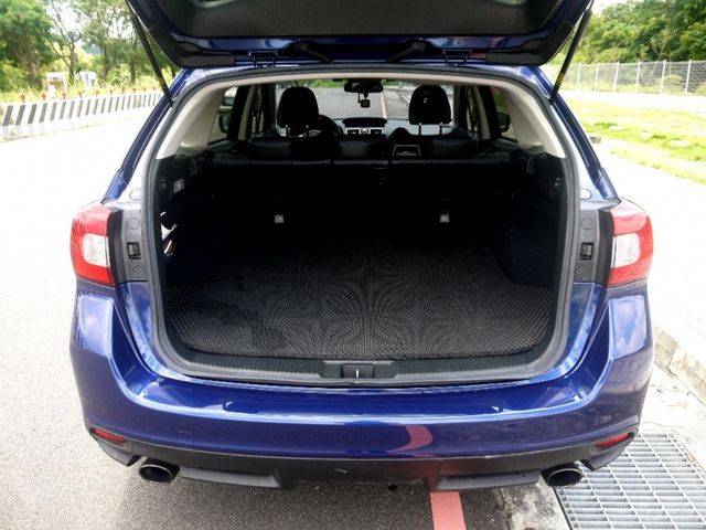 Subaru  Levorg 搭載 2.0 渦輪引擎 .操控、動力、低  第9張相片