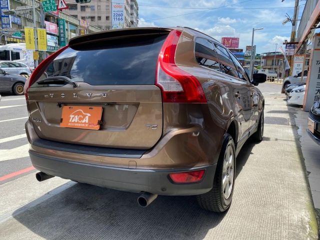 Volvo  XC60  第6張相片