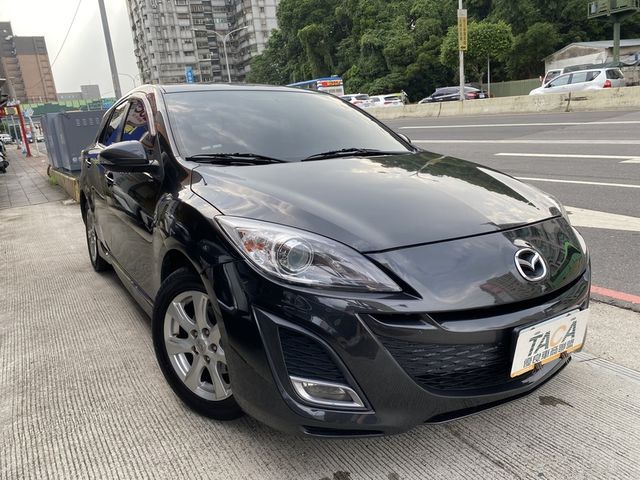 Mazda  Mazda3 【五門頂級天窗、HID頭燈、I-Key、換檔撥片、雙區恆  第3張相片