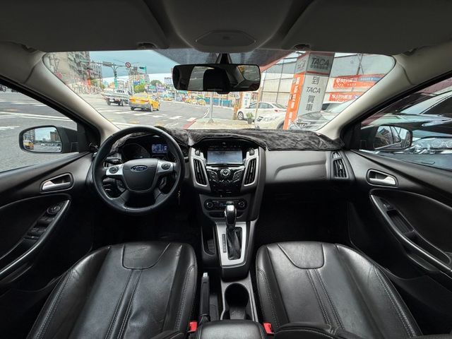 Ford/福特  Focus  第9張相片