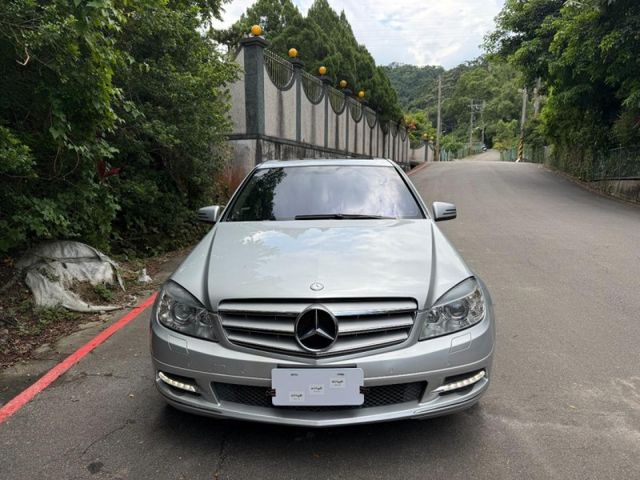 Mercedes-Benz/賓士   C-CLASS  C300  第3張相片