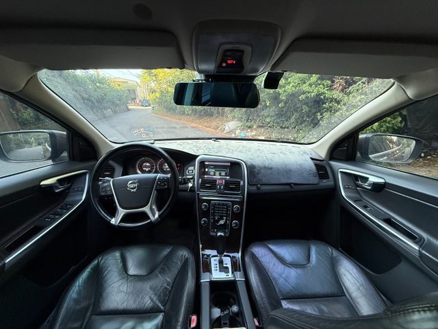 Volvo  XC60  第8張相片