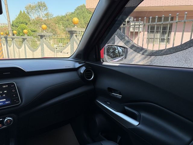 Nissan  Kicks  第9張相片