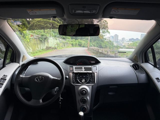 Toyota  Yaris 行車語音安全系統、舒壓按摩椅、原  第9張相片