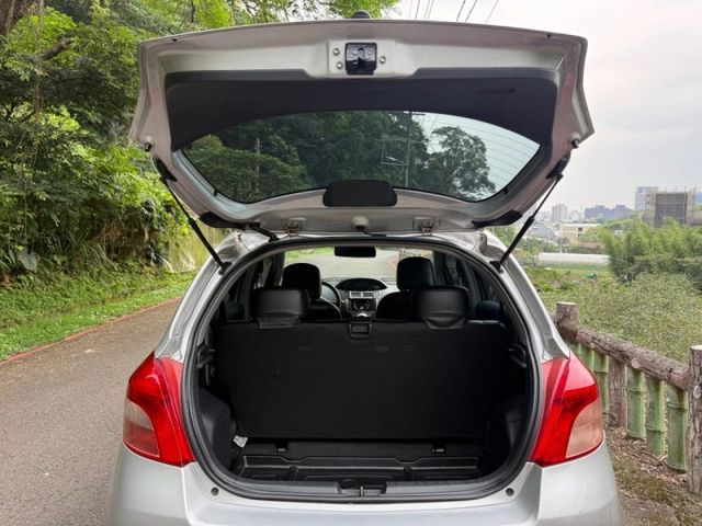 Toyota  Yaris 行車語音安全系統、舒壓按摩椅、原  第19張相片