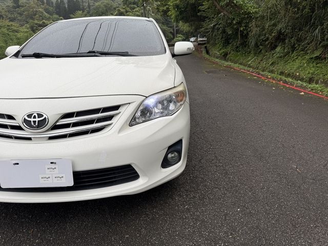 Toyota  Altis 【省油好開｜天窗｜定速、恆溫｜七速｜原鈑件｜抬頭顯示器｜代步首  第15張相片