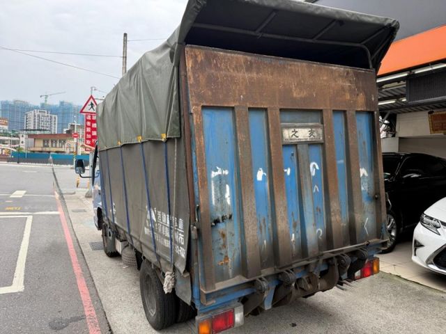 Isuzu  Elf(一路發) 【ELF 蓬式貨車｜升降尾門｜低里程｜原鈑件｜工作好幫  第7張相片