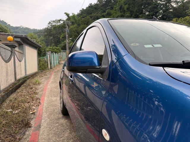 Nissan  March  第5張相片