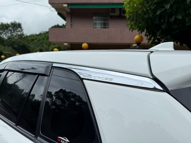 Toyota  Corolla Cross 【Hybrid 尊爵｜熱門油電休旅｜ACC跟車｜盲點｜原鈑件｜LED頭尾日行  第19張相片