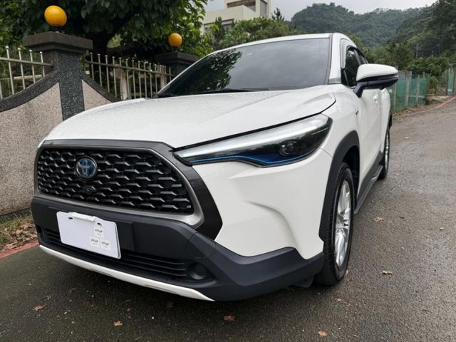 Toyota  Corolla Cross 【Hybrid 尊爵｜熱門油電休旅｜ACC跟車｜盲點｜原鈑件｜LED頭尾日行  第20張相片